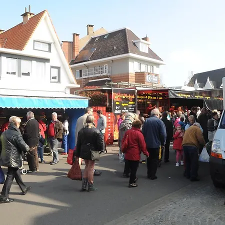 Pensjonat Logies Het Maantje De Panne