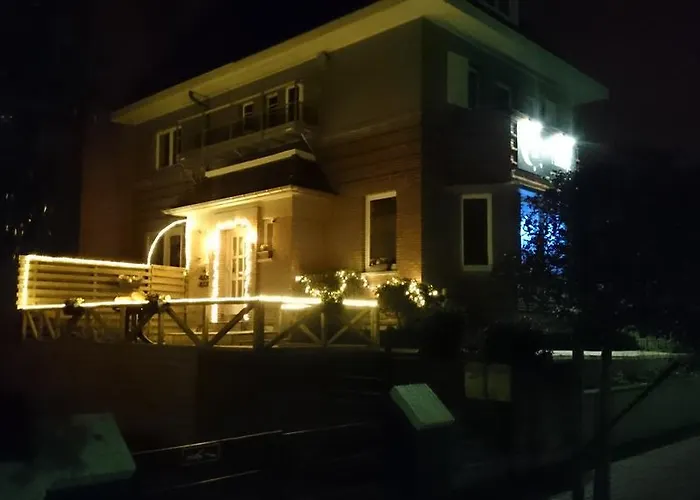 Logies Het Maantje 3*