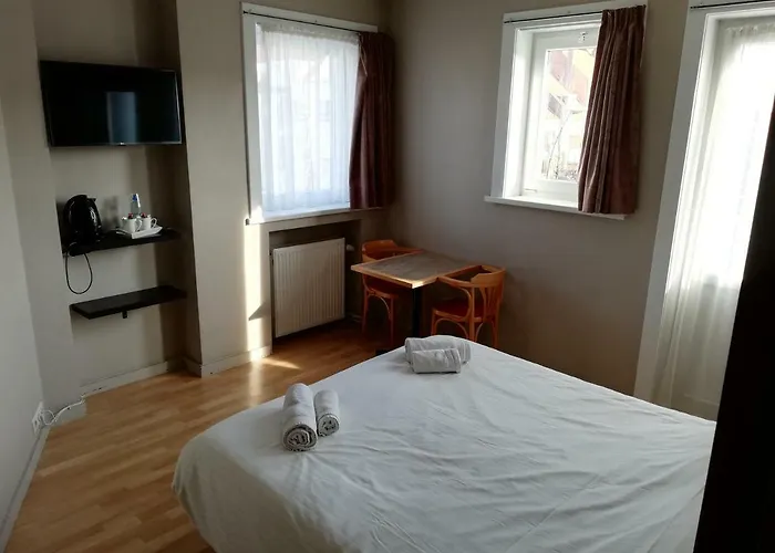 Logies Het Maantje Guest house De Panne